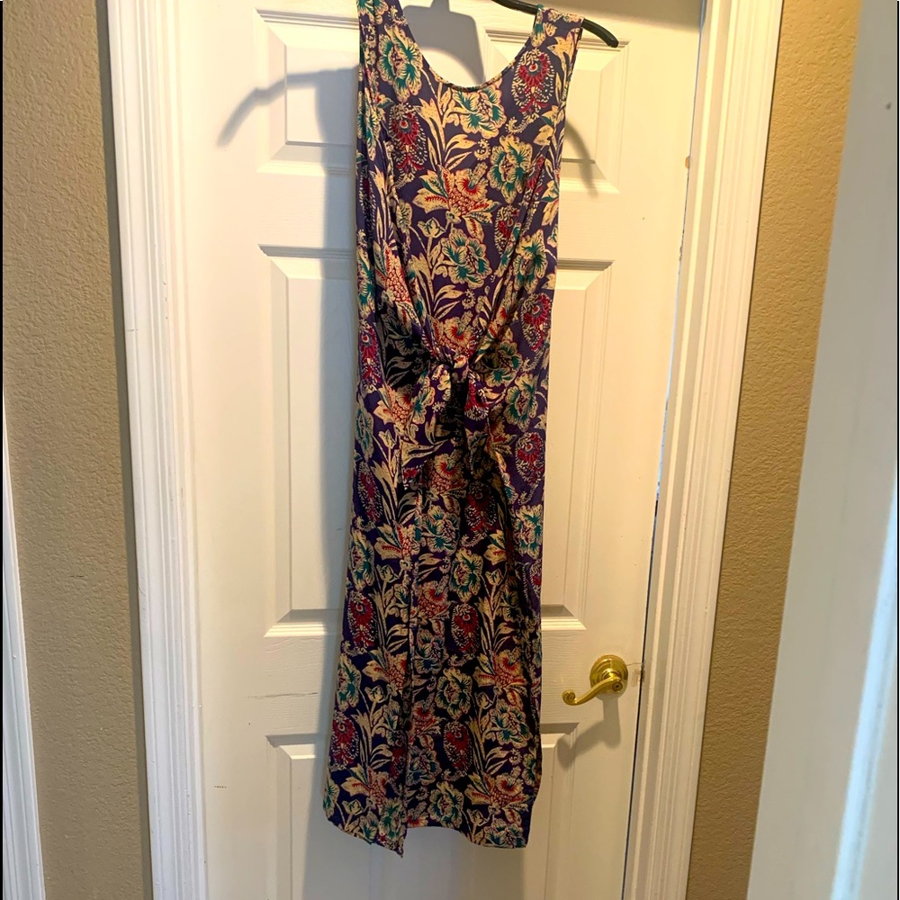 Paisley-like multi-color floral print midi-dress, 100% silk, size S.